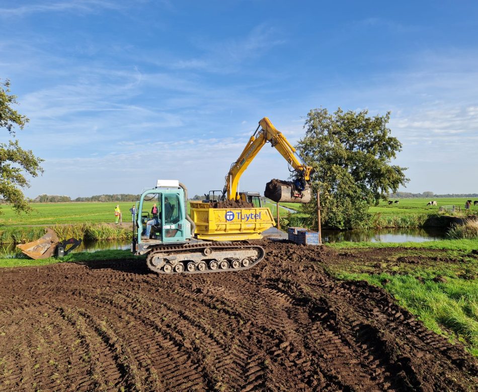 Dumper 6 ton huren rups