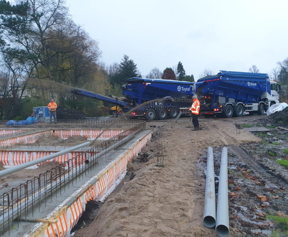 Stonespreader huren - materiaal werpen